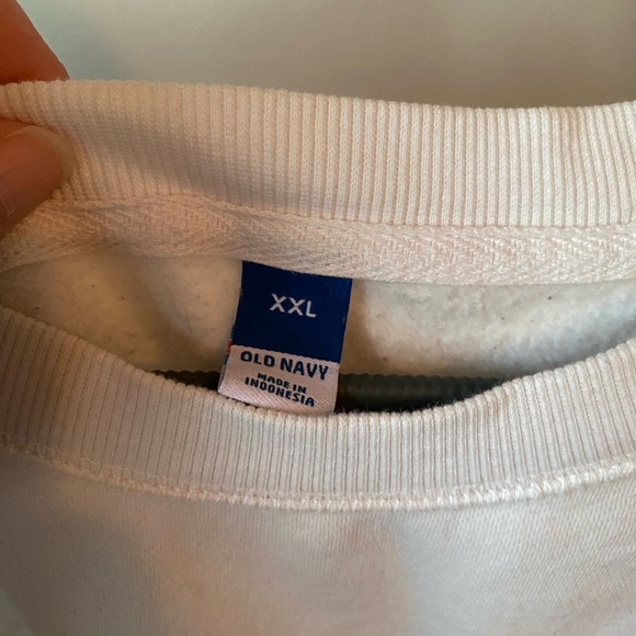 Sweatshirt - Picture 2 of 4